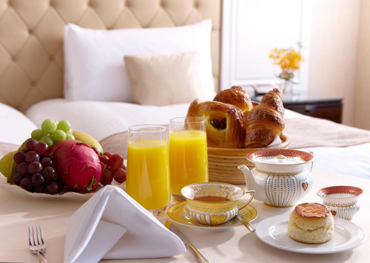 The Okura Prestige Taipei Hotel Екстериор снимка Room service