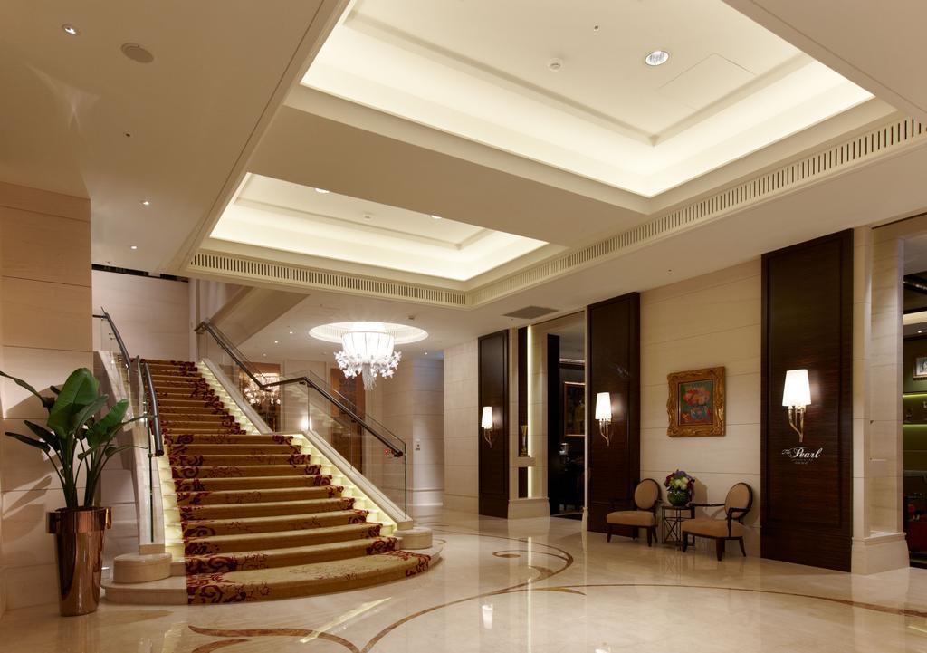 The Okura Prestige Taipei Hotel Екстериор снимка The lobby of the hotel
